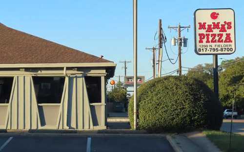 Mama's Pizza - Arlington